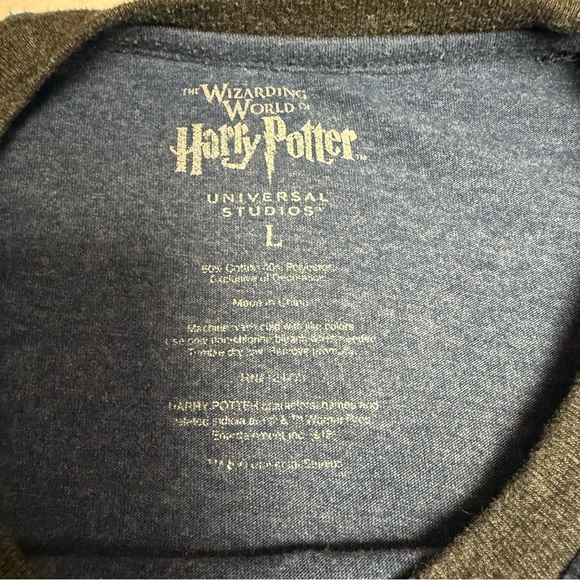 Harry Potter Universal Studio size large Blue and Gray Graphic Men's Shirt - Picture 3 of 6